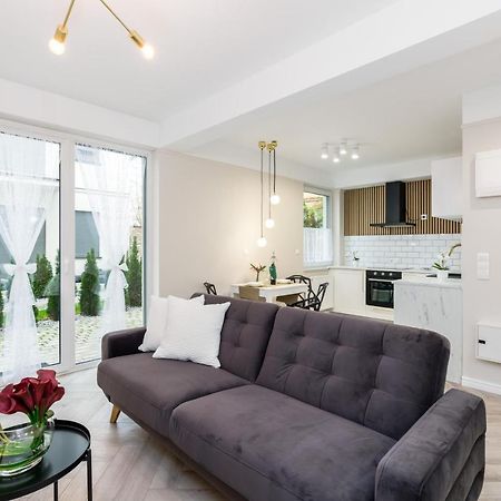 Modern Studio Apartments Poznan City Center By Noclegi Renters ภายนอก รูปภาพ